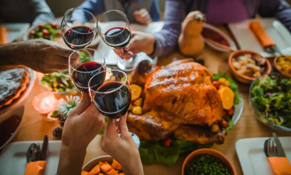 best-thanksgiving-restaurant-catering-packages