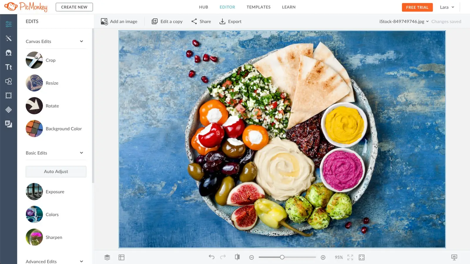 A screeshot of a tray of food.